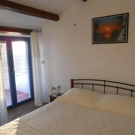 Hébergement de vacances House With A Parking Space Kirmenjak, - 16515 Poreč