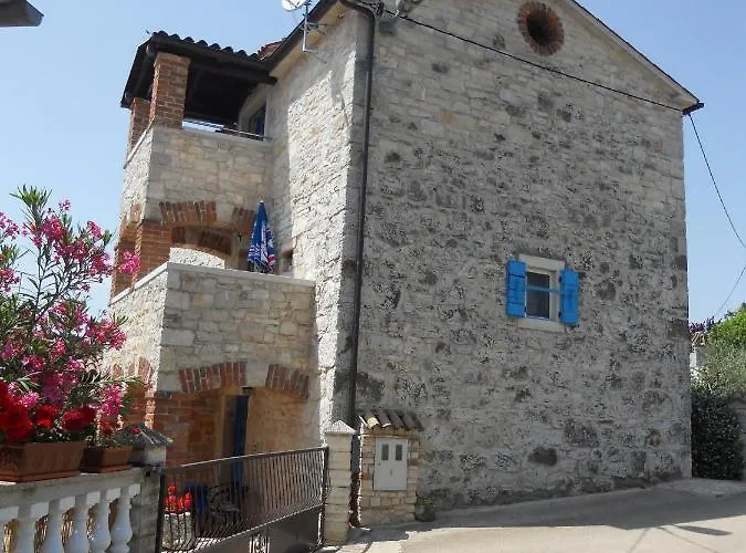 別荘 Holiday House With A Parking Space Kirmenjak, - 16515